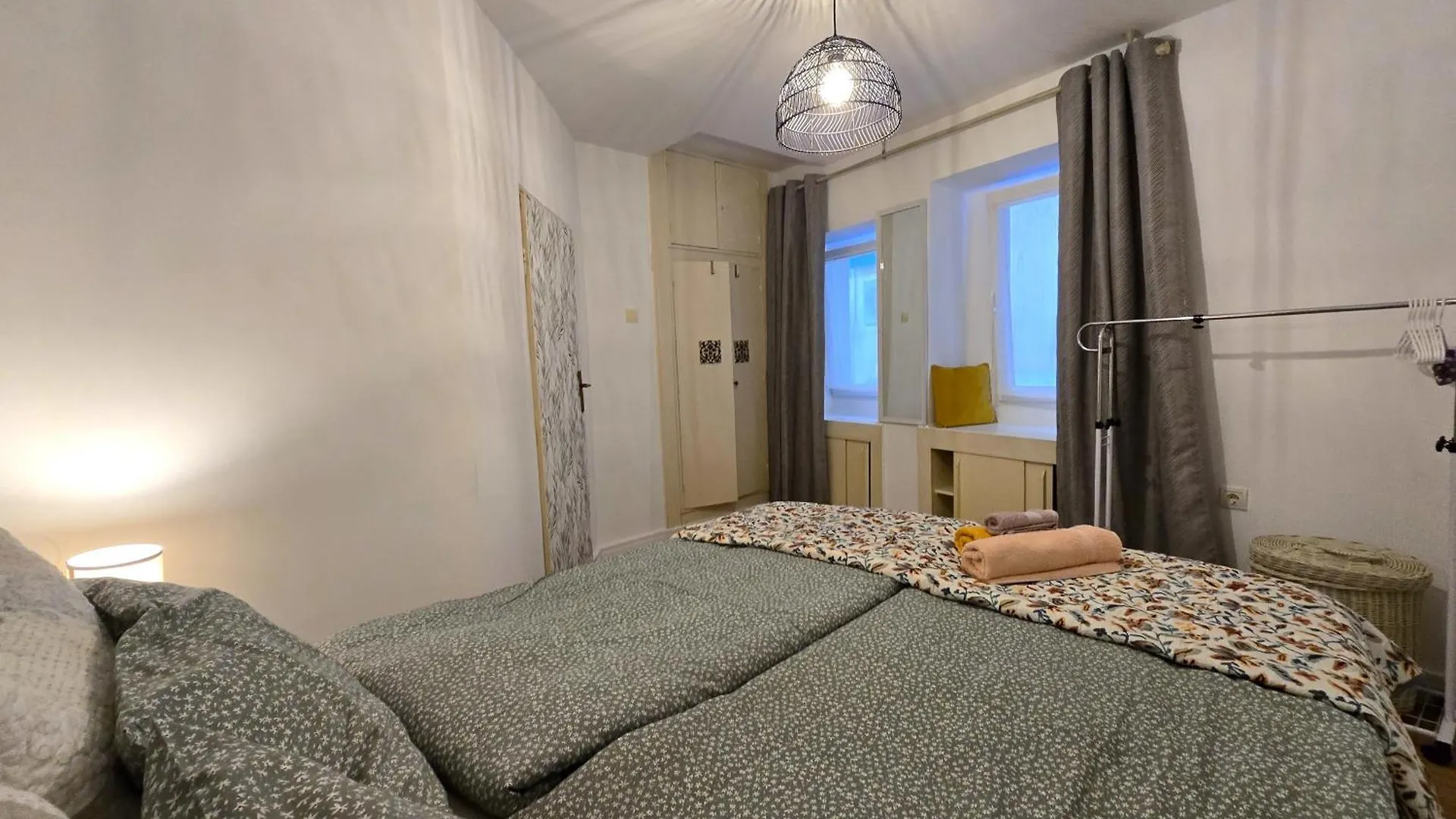 Seven - Two-Bedroom Apartment Rovinj